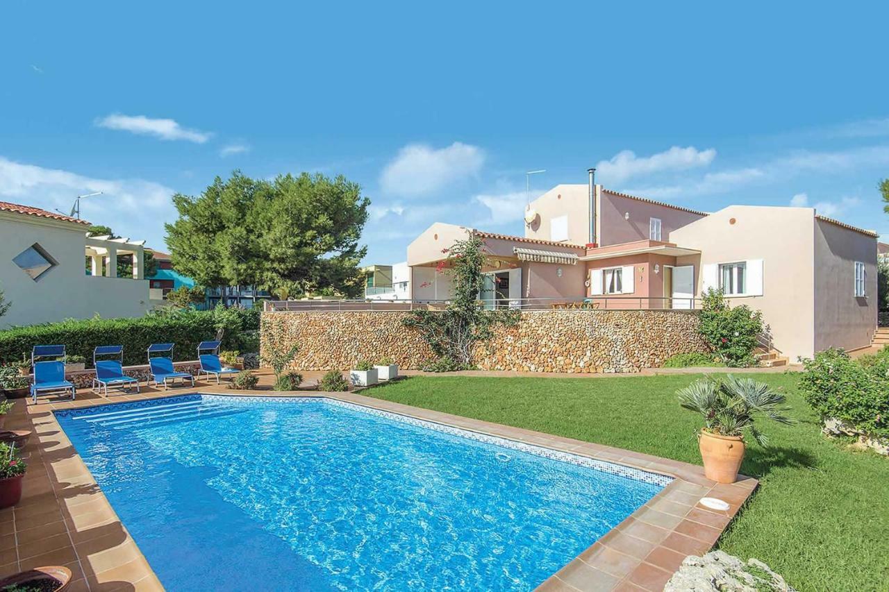 Villa Betonia Punta Prima  Kültér fotó